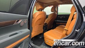 Genesis GV80 2.5T Бензин AWD 2024 года из Южной Кореи