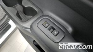 Hyundai Santafe Бензин 2.5T 2WD 2024 года из Южной Кореи