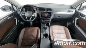 Volkswagen Tiguan 2.0 TSI Prestige 2022 года из Южной Кореи