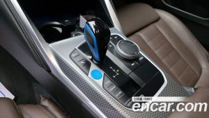 BMW i4 eDrive40 M Sport PRO 2023 года из Южной Кореи