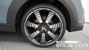 Mini Cooper 5Door MULTITONE Edition 2023 года из Южной Кореи
