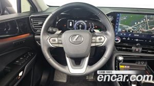 Lexus NX Premium 2025 года из Южной Кореи