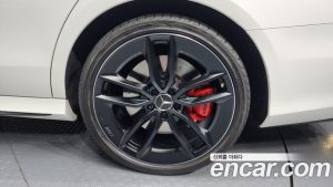 Mercedes-Benz E-Class E53 AMG 4MATIC+ 2023 года из Южной Кореи