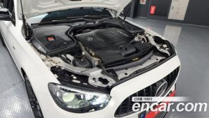 Mercedes-Benz E-Class E53 AMG 4MATIC+ 2023 года из Южной Кореи