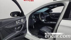 Mercedes-Benz E-Class E53 AMG 4MATIC+ 2023 года из Южной Кореи