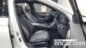 Mercedes-Benz E-Class E53 AMG 4MATIC+ 2023 года из Южной Кореи