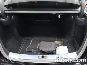 Mercedes-Benz S-Class S400 d 4MATIC 2023 года из Южной Кореи