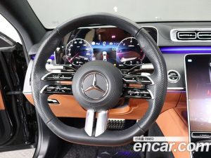 Mercedes-Benz S-Class S400 d 4MATIC 2023 года из Южной Кореи