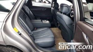 Genesis G80 Бензин 2.5 Turbo AWD 2025 года из Южной Кореи