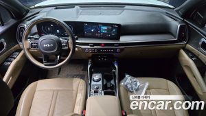 Kia Sorento HEV 1.6 2WD 2024 года из Южной Кореи