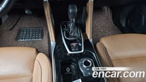 Renault-KoreaSamsung QM6 2.0 LPe RE Signature 2WD 2023 года из Южной Кореи