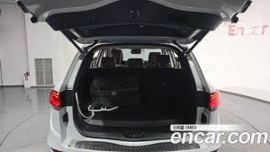 Renault-KoreaSamsung QM6 2.0 LPe RE Signature 2WD 2023 года из Южной Кореи