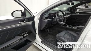 Kia K5 Signature 2026 года из Южной Кореи