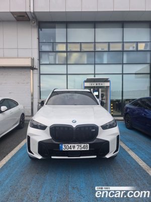 BMW X5 M60i 2024 года из Южной Кореи