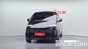 Hyundai Staria 4WD Lounge 9-Seater 2025 года из Южной Кореи
