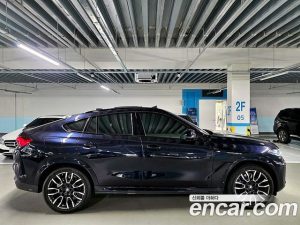 BMW X6 xDrive40i M Sport 2024 года из Южной Кореи