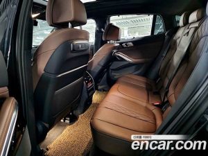 BMW X6 xDrive40i M Sport 2024 года из Южной Кореи