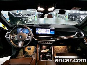BMW X6 xDrive40i M Sport 2024 года из Южной Кореи