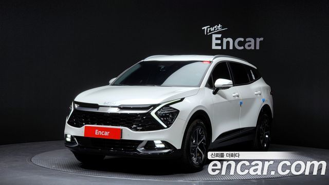 Kia Sportage Noblesse 2WD 2024 года из Кореи