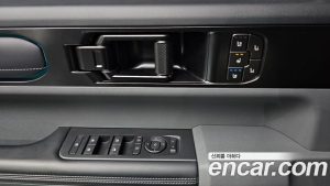 Kia Tasman 2.5T Бензин 4WD 2026 года из Южной Кореи
