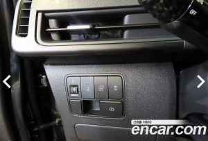 Hyundai Staria HEV 1.6 Wagon 3Door 2025 года из Южной Кореи