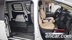 Hyundai Staria Wagon 3Door 2024 года из Южной Кореи