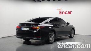 Lexus ES Executive 2026 года из Южной Кореи