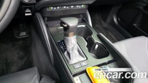 Lexus ES Executive 2026 года из Южной Кореи