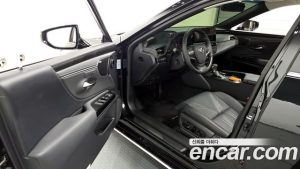 Lexus ES Executive 2026 года из Южной Кореи
