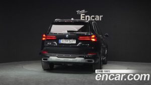 BMW X5 xDrive 50e xLine 2025 года из Южной Кореи