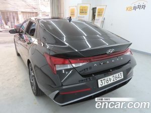 Hyundai AVANTE 1.6 2024 года из Южной Кореи
