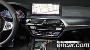 BMW 5-Series 520i M Sport 2023 года из Южной Кореи