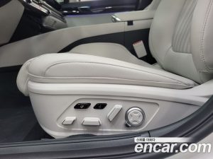 Hyundai Grandeur Calligraphy 2025 года из Южной Кореи