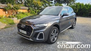 Audi Q5 45 TFSI 4WD Premium 2023 года из Южной Кореи