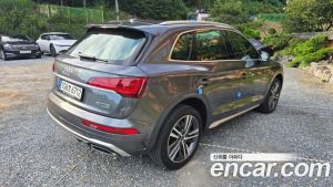 Audi Q5 45 TFSI 4WD Premium 2023 года из Южной Кореи