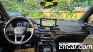 Audi Q5 45 TFSI 4WD Premium 2023 года из Южной Кореи
