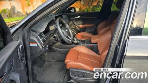 Audi Q5 45 TFSI 4WD Premium 2023 года из Южной Кореи