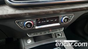 Audi Q5 45 TFSI 4WD Premium 2023 года из Южной Кореи