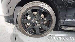 Hyundai Santafe Бензин 2.5T 4WD 2025 года из Южной Кореи