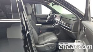 Hyundai Santafe Бензин 2.5T 4WD 2025 года из Южной Кореи
