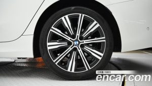 BMW 3-Series 320d Touring 2025 года из Южной Кореи