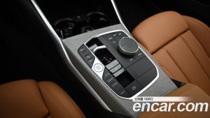BMW 3-Series 320d Touring 2025 года из Южной Кореи