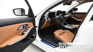 BMW 3-Series 320d Touring 2025 года из Южной Кореи