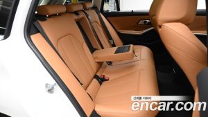 BMW 3-Series 320d Touring 2025 года из Южной Кореи