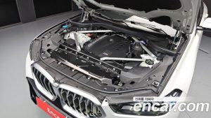 BMW X6 xDrive40i M Sport 2025 года из Южной Кореи