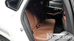 BMW X6 xDrive40i M Sport 2025 года из Южной Кореи
