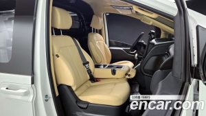 Hyundai Staria L3.5 Wagon 3Door 2025 года из Южной Кореи