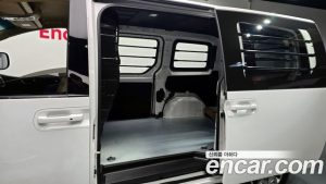 Hyundai Staria L3.5 Wagon 3Door 2025 года из Южной Кореи