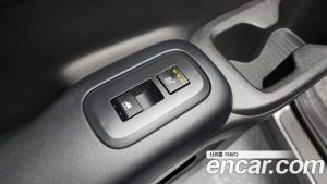 Hyundai Santafe Бензин 2.5T 4WD 2024 года из Южной Кореи