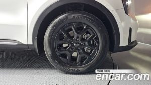 Kia Sorento HEV 1.6 2WD 2024 года из Южной Кореи